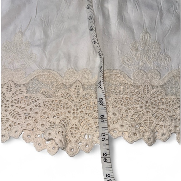 Democracy Women’s Cream Boho Crochet Top Plus Size 1X  EUC - Picture 6 of 9